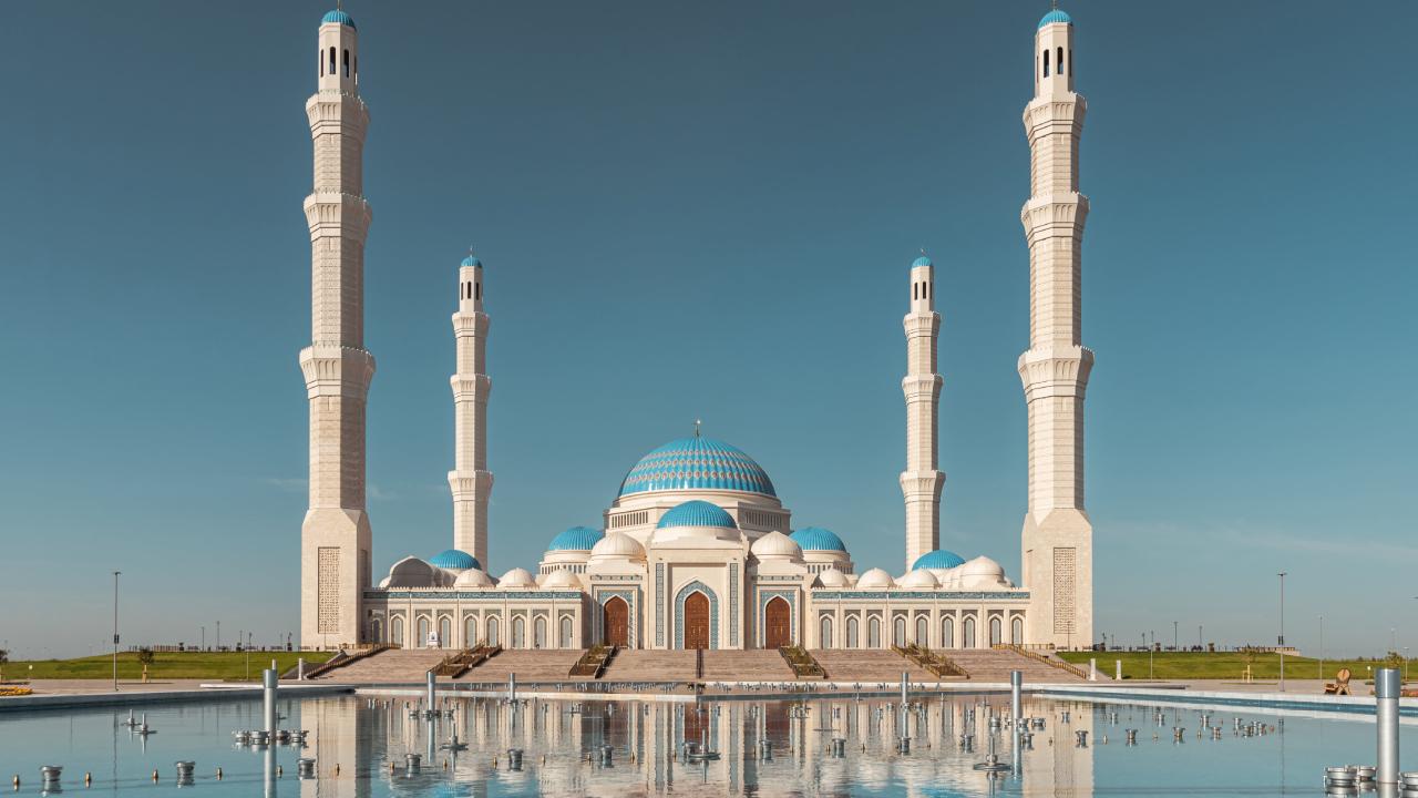 Guinness’e aday Nur Sultan Büyük Camii açılıyor