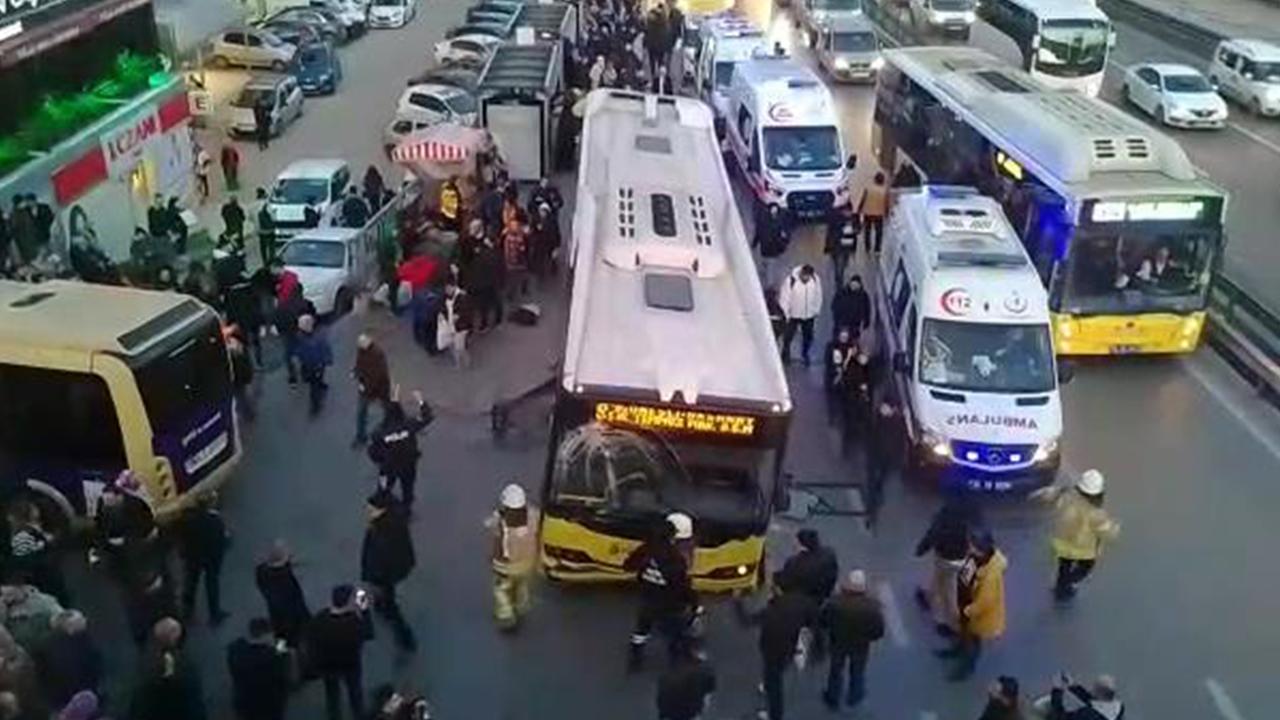 İETT otobüsü minibüse çarptı: Yaralılar var