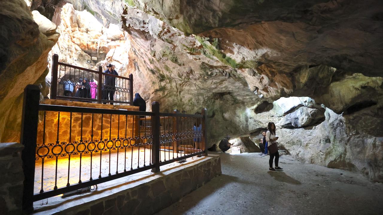 Mersin&#039;in mağaraları turizme katkı sağlıyor