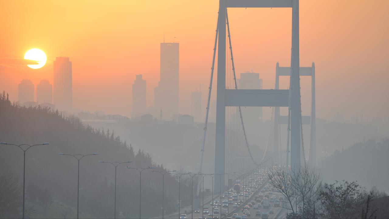 Şehirlerde hava kirliliğinin nedeni &amp;quot;Trafik&amp;quot;