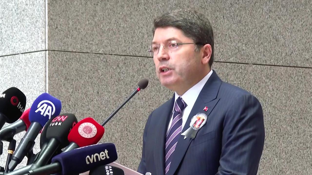 Adalet Bakanı Tunç'tan Özel'e '15 Temmuz' tepkisi