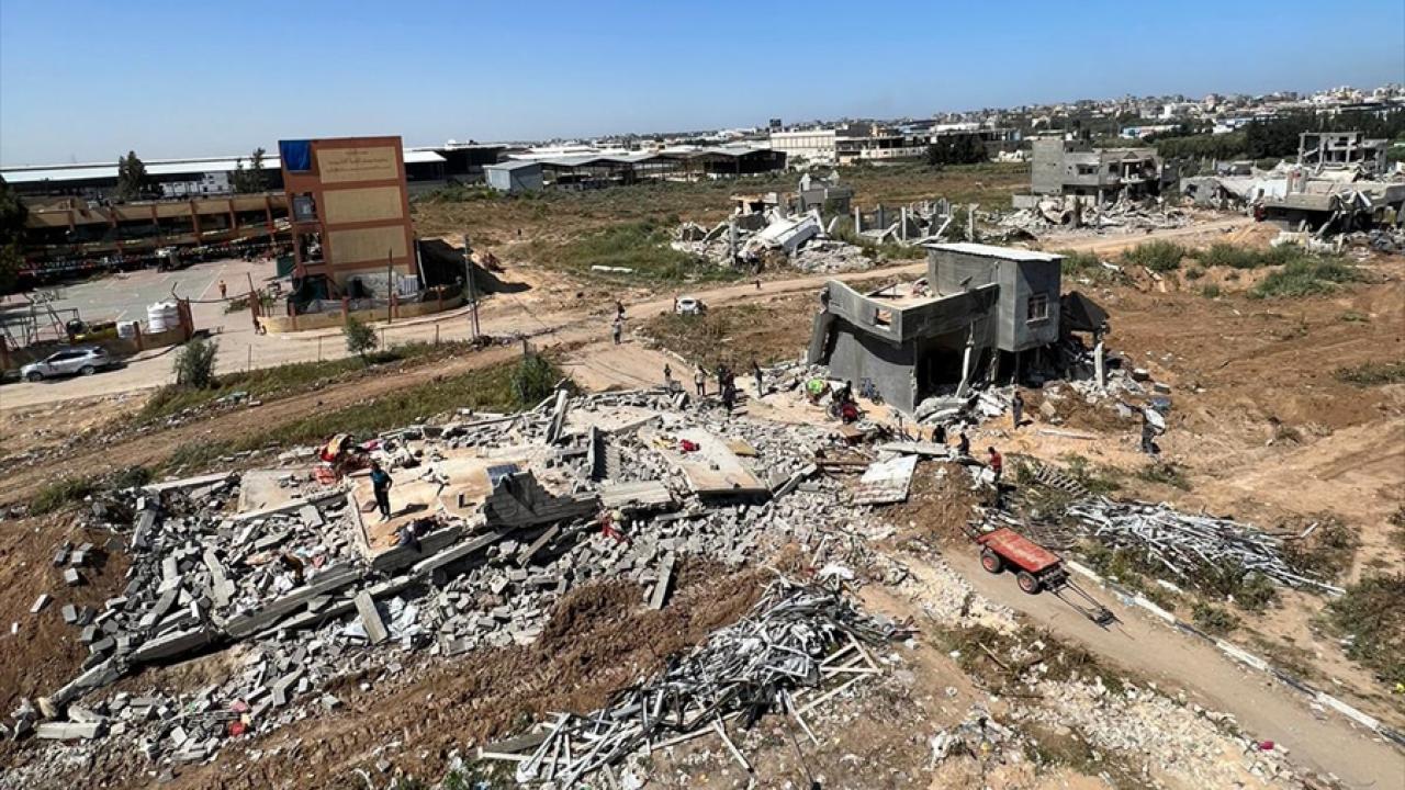İsrail Beyt Hanun&#039;dan yıkım bırakarak çekildi