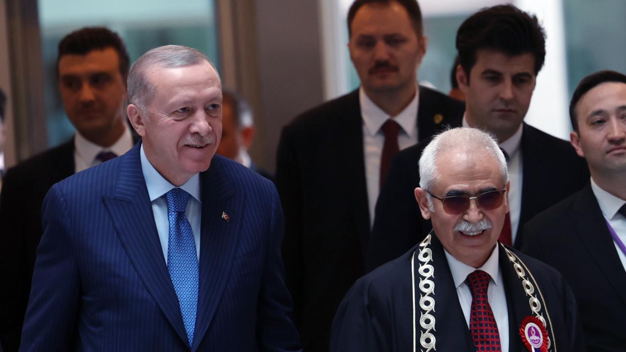Cumhurbaşkanı Erdoğan AYM&#039;deki törene katıldı