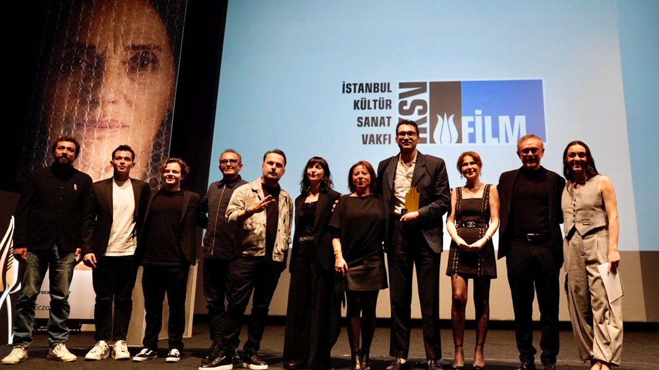 43. İstanbul Film Festivali&#039;nin ödülleri sahiplerini buldu