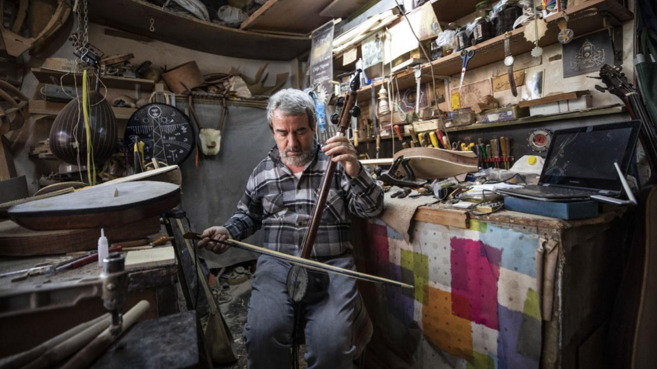 Türk enstrümanlarını geleceğe taşıyor: Feridun Obul