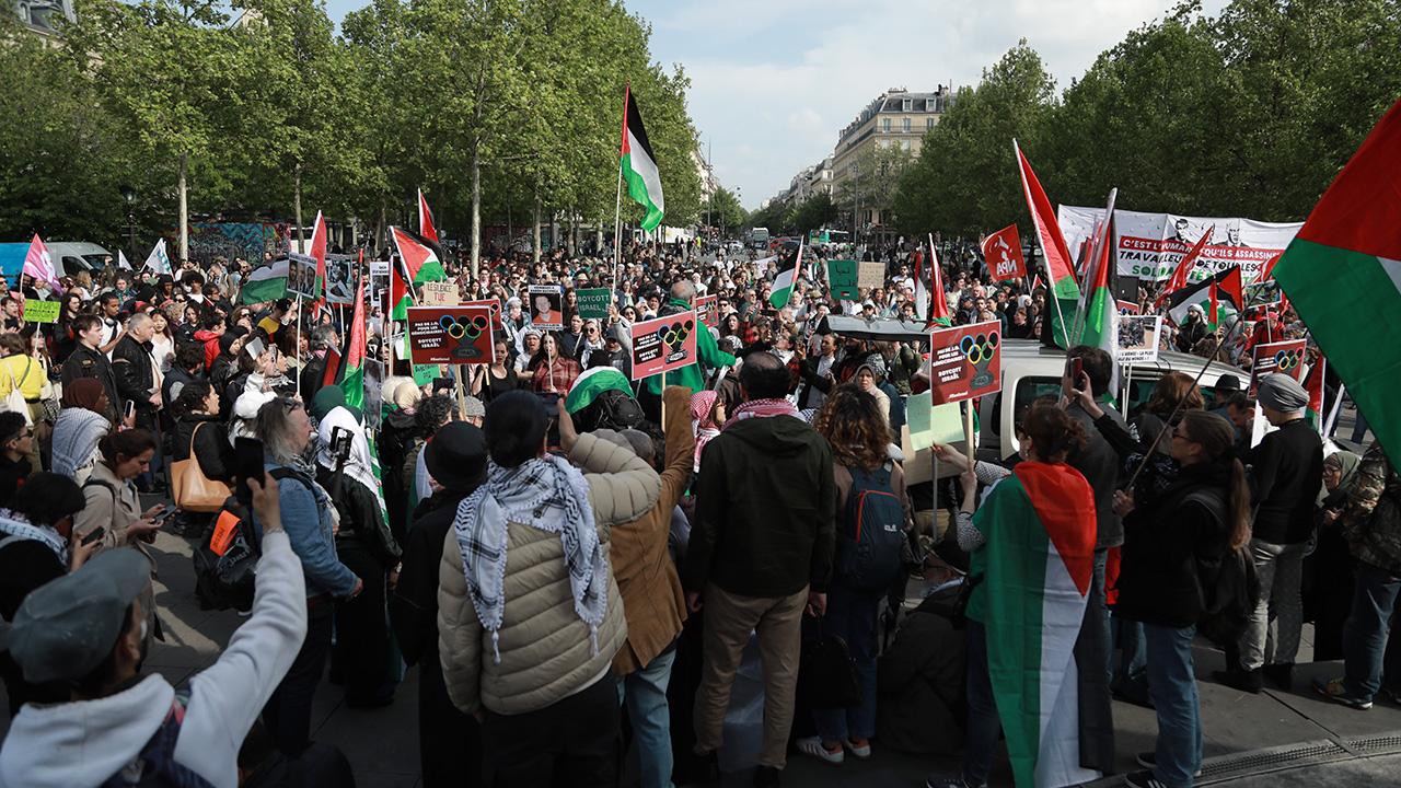 Fransa&#039;da Filistin&#039;e destek gösterisi