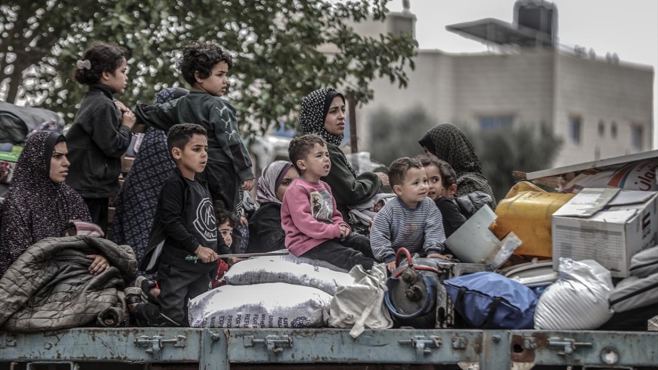 Refah&#039;taki Gazzeliler yine göç yolunda