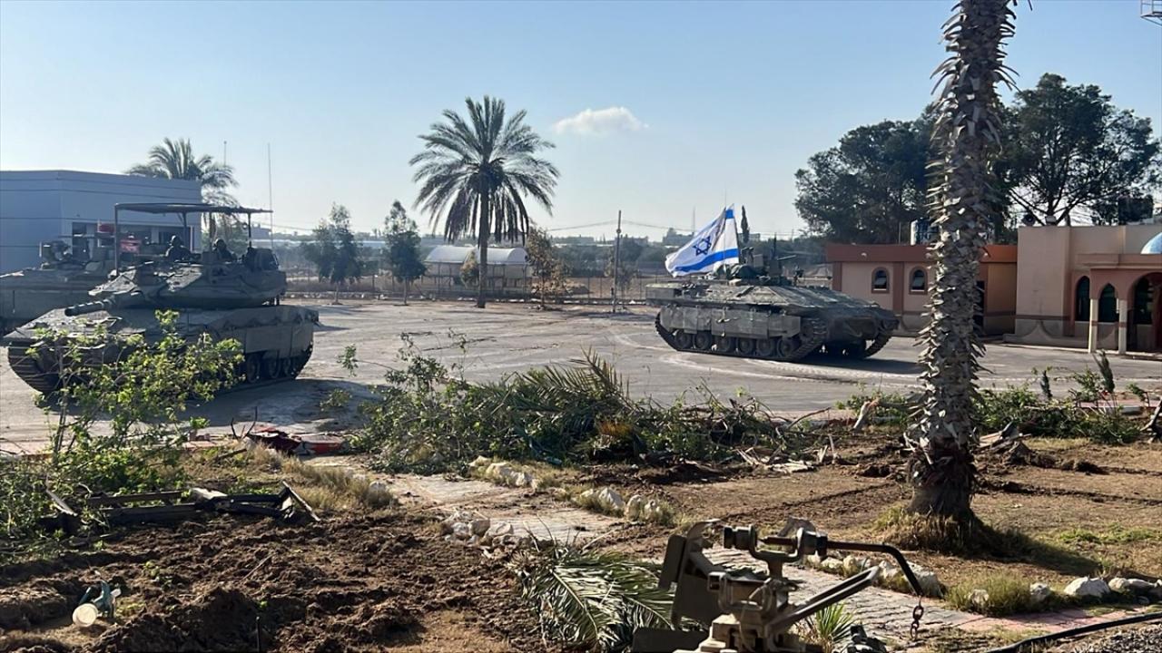 İsrail Refah&#039;ı işgal etti