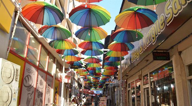 Ağrı'da Şemsiyeli Sokak projesi