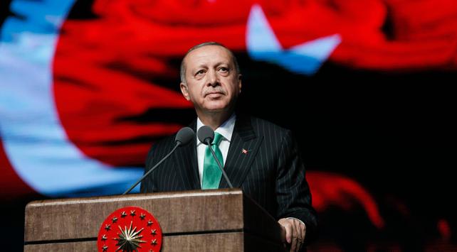 Cumhubaşkanı Erdoğan: Bizde kriz yok, bunların hepsi manipülasyon