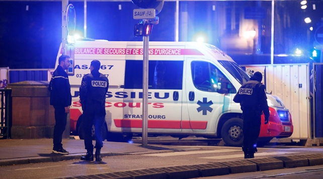 Fransada silahlı saldırı