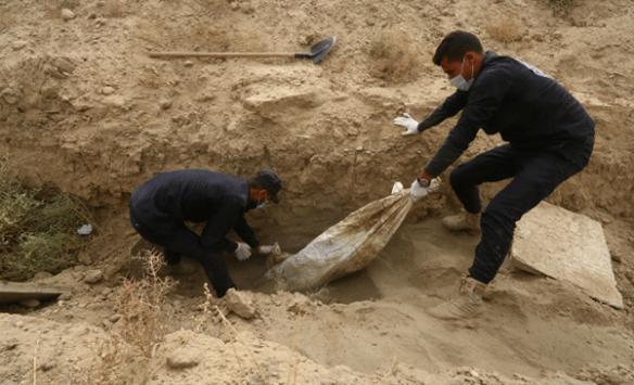 Musulda 38 kadın cesedinin olduğu toplu mezar bulundu